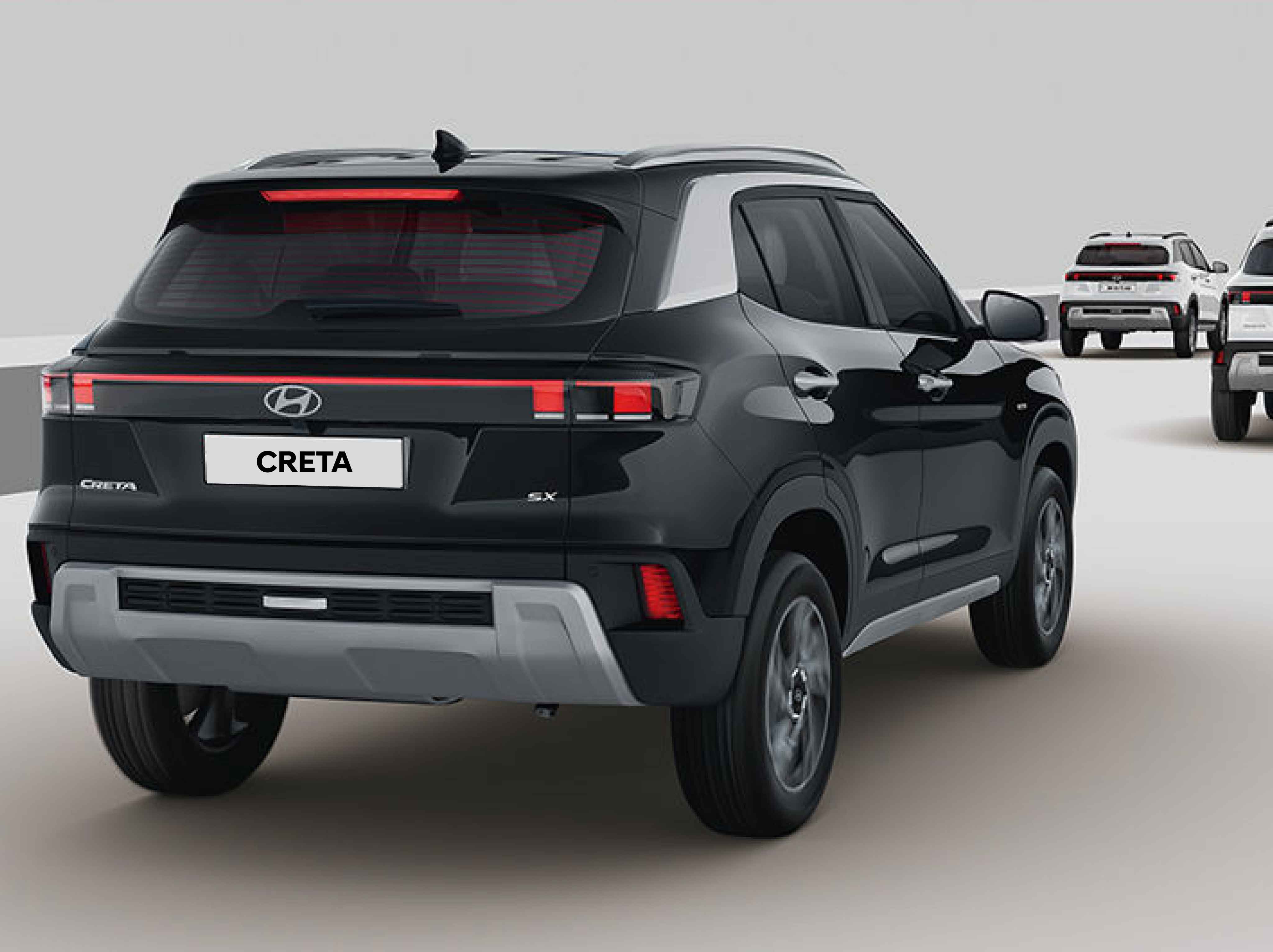 Four wheels on silver Creta showing how vehicle stability management works